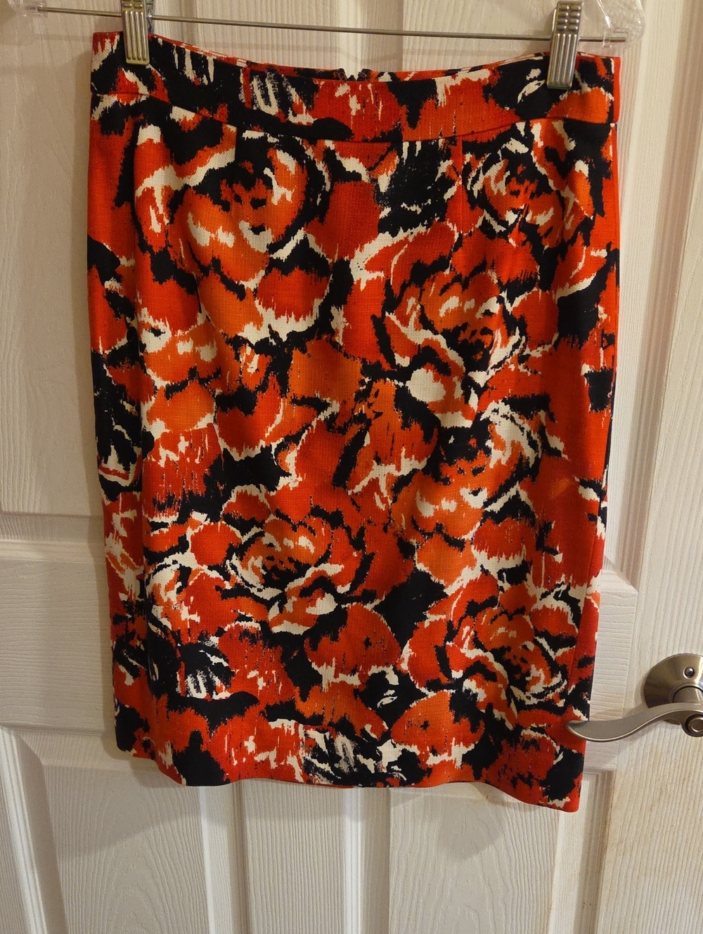 Classiques Entier Bold Red Orange Floral Pencil Skirt with Black & White Accents